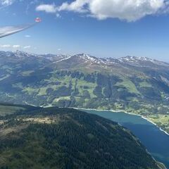Flugwegposition um 14:31:40: Aufgenommen in der Nähe von Gemeinde Krimml, Österreich in 2441 Meter